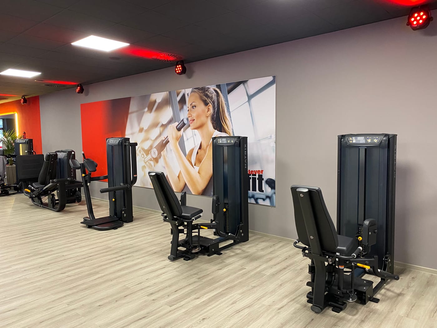 Gerätepark für geführtes Krafttraining